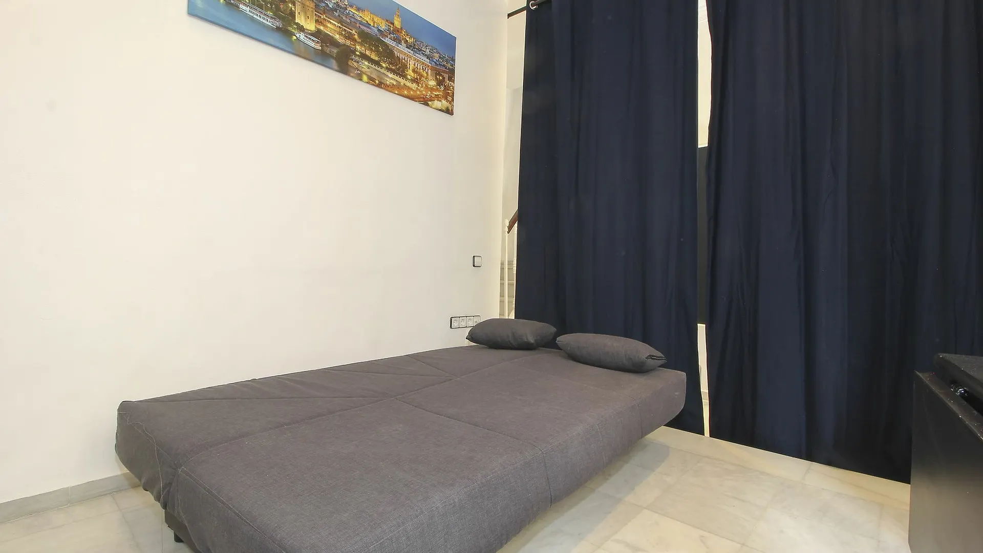 Deluxe Apartment Arco Del Postigo Seville